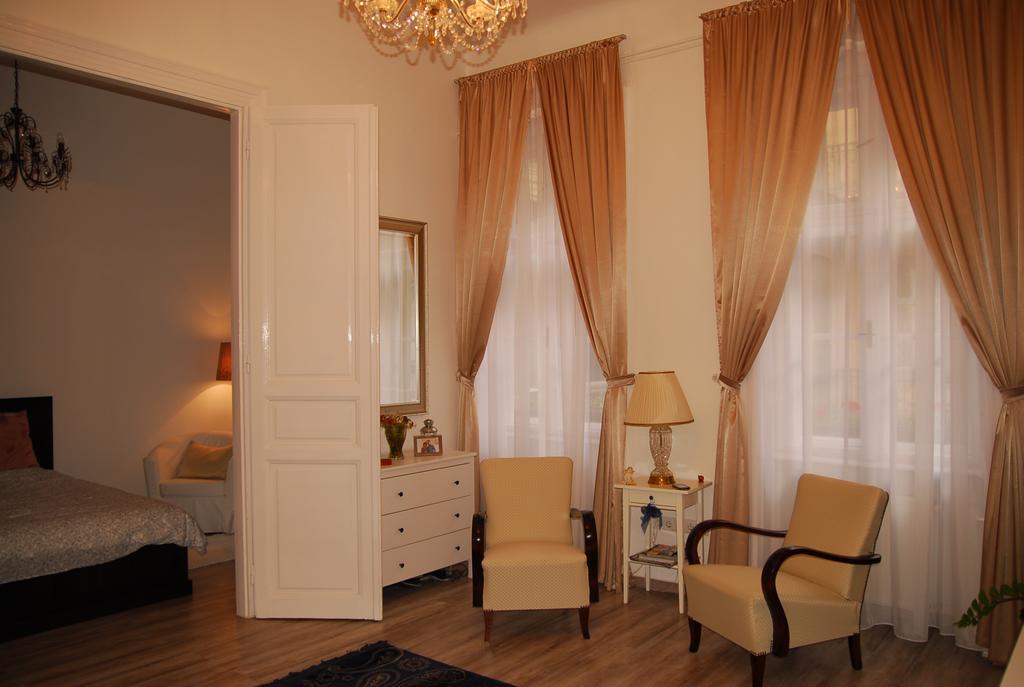 Balazs Apartment - Oktogon Budapeszt Zewnętrze zdjęcie