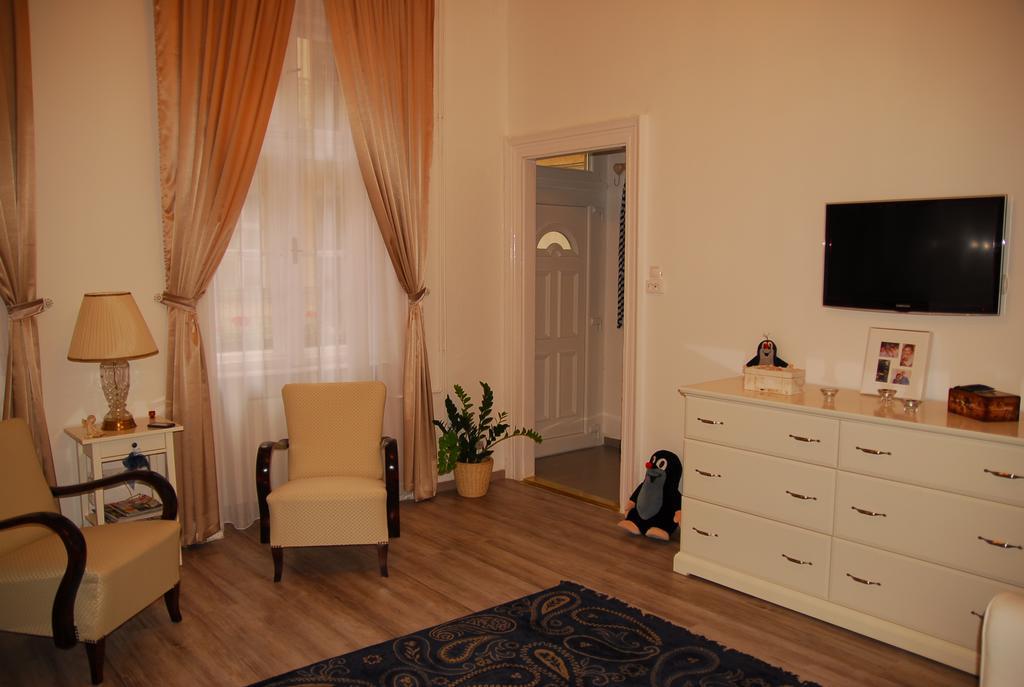 Balazs Apartment - Oktogon Budapeszt Zewnętrze zdjęcie